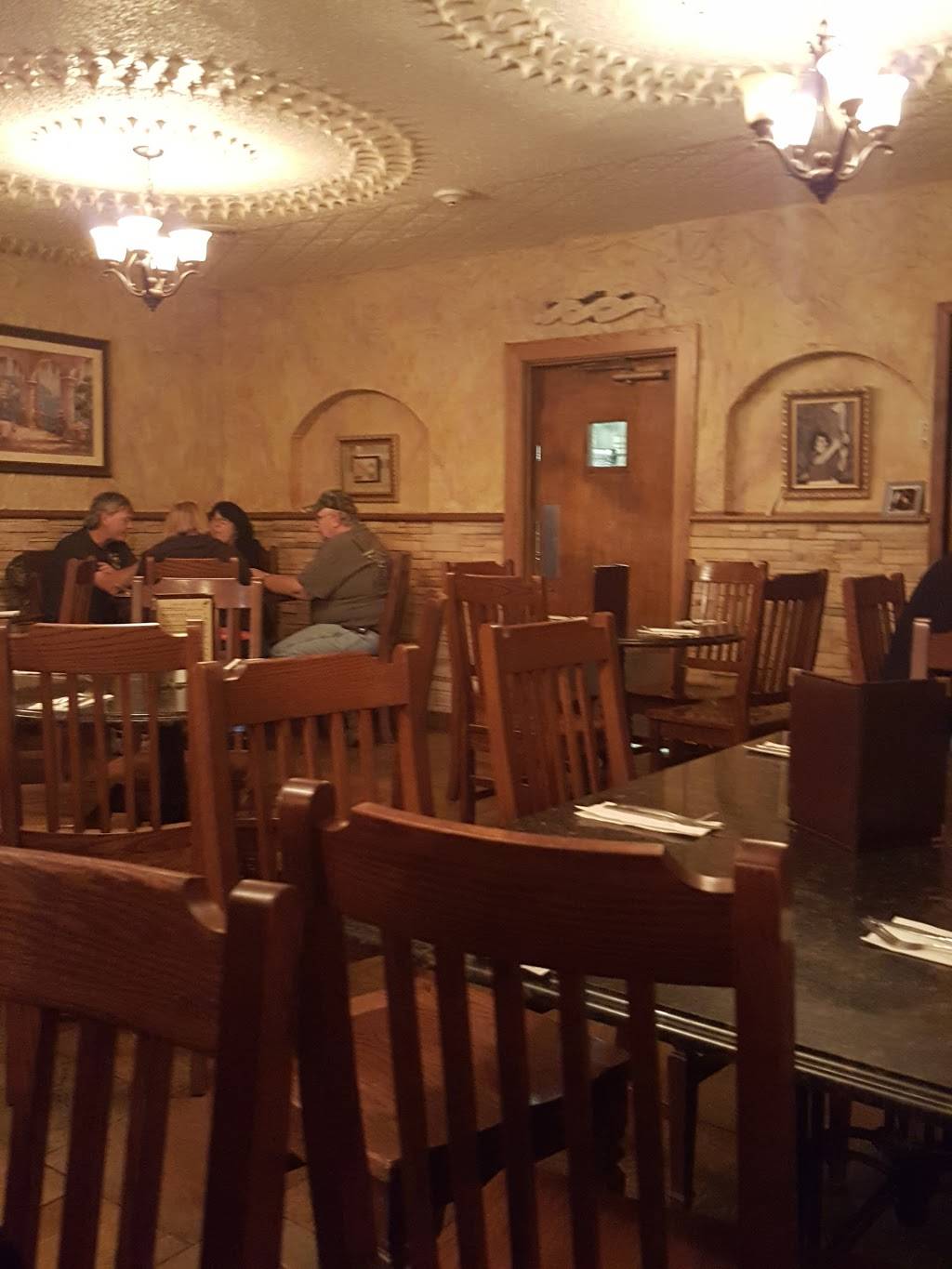 Sergis Canton Italian | restaurant | 31 Main St, Canton, NY 13617, USA | 3153864581 OR +1 315-386-4581