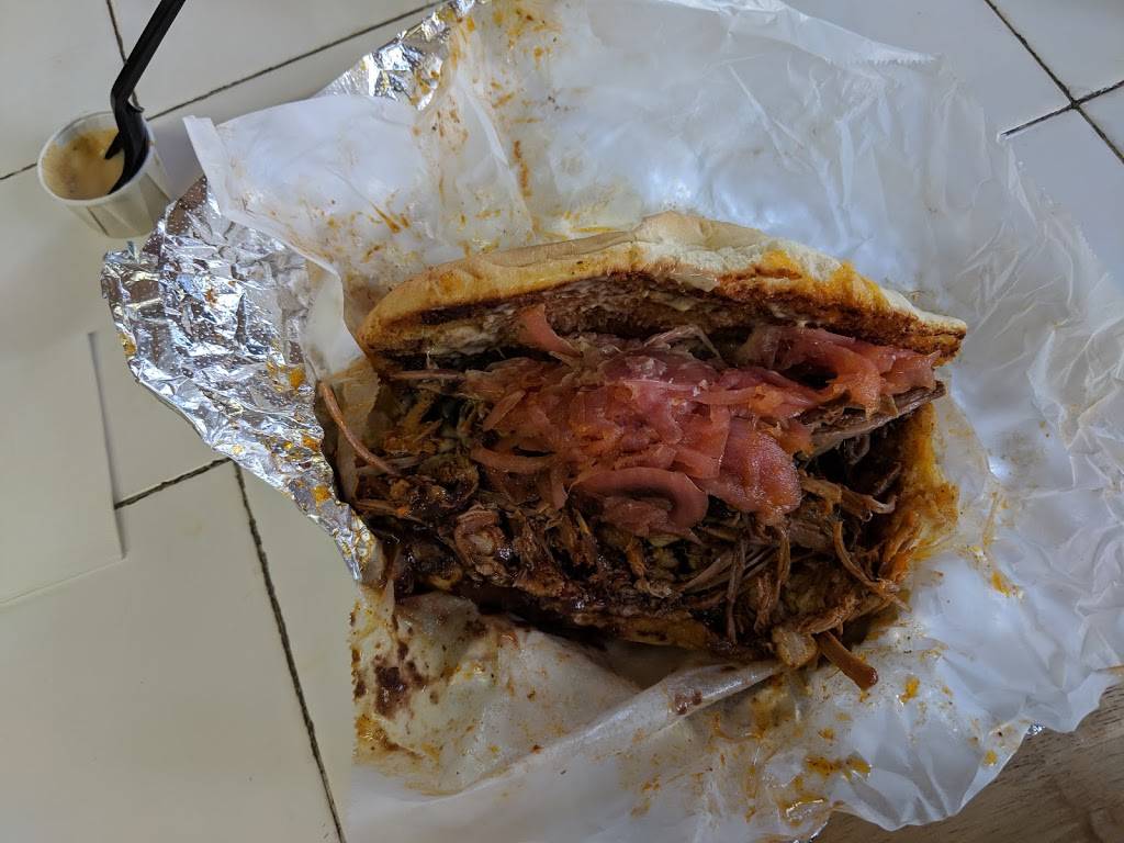 La Flor De Yucatan Bakery | restaurant | 1800 Hoover St, Los Angeles, CA 90006, USA | 2137486090 OR +1 213-748-6090