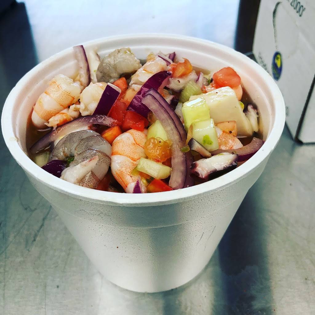 Mariscos El Primo | restaurant | 1300 W Borchard Ave, Santa Ana, CA 92704, USA | 7145525313 OR +1 714-552-5313