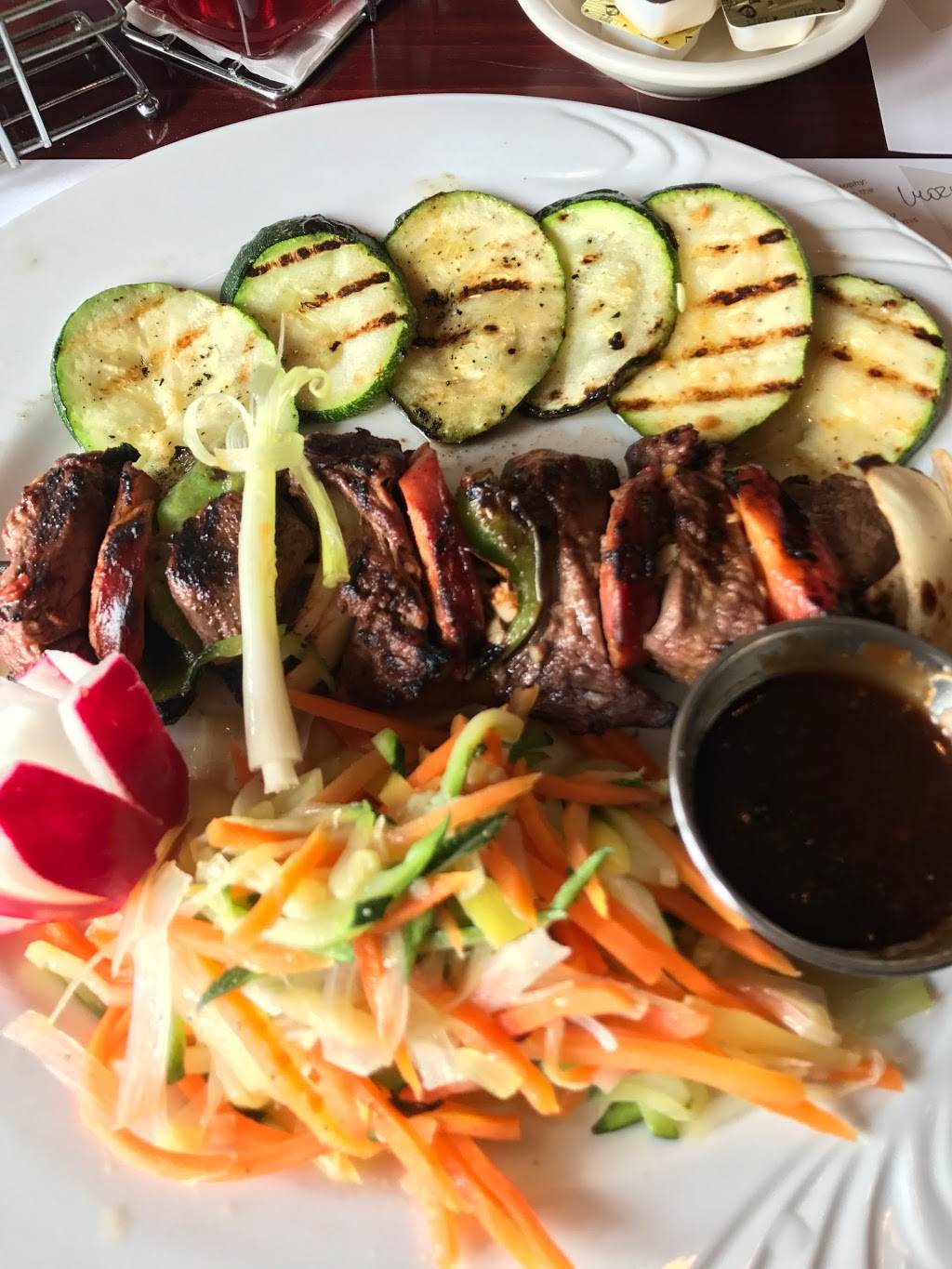 Vinhus Restaurant and Lounge | night club | 157 E Westfield Ave, Roselle Park, NJ 07204, USA | 9082595907 OR +1 908-259-5907