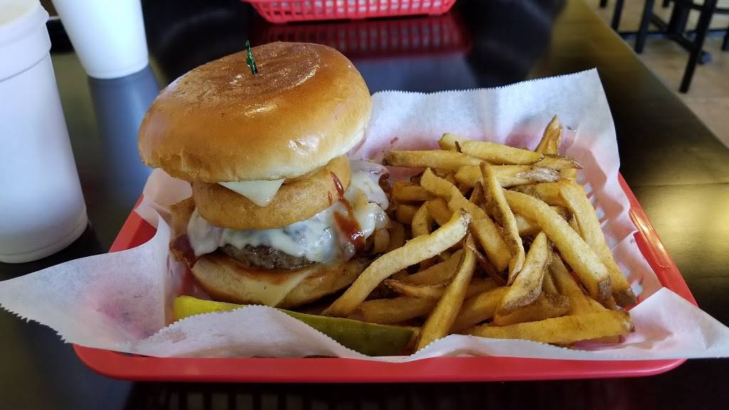 Blaneys Wings & Grill | restaurant | 109 Old Chapin Rd Ste Q, Lexington, SC 29072, USA | 8037853333 OR +1 803-785-3333