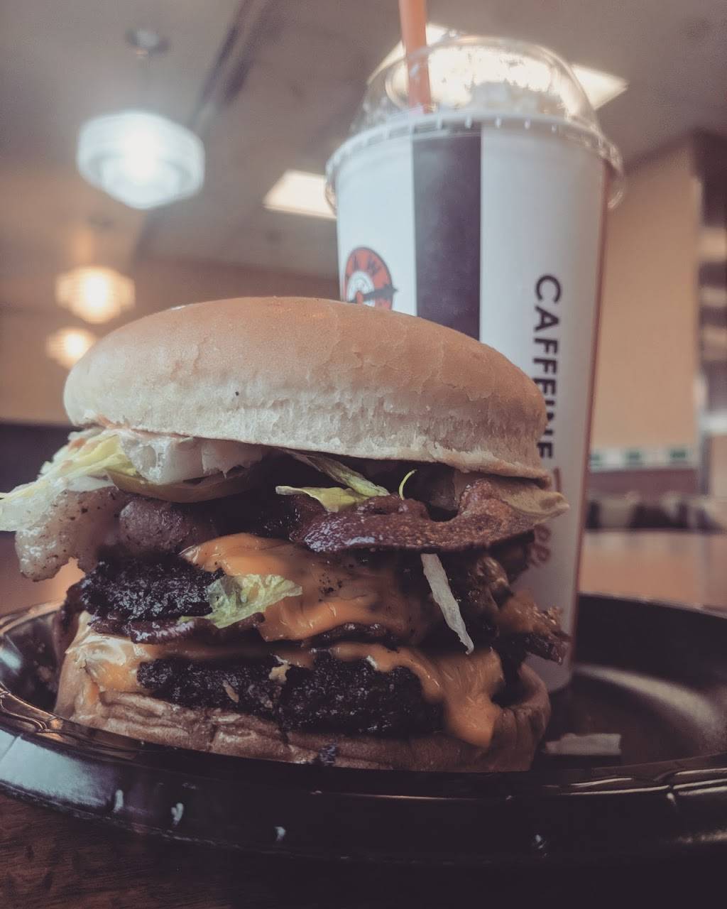 KFC | restaurant | 2535 Iron Point Rd, Folsom, CA 95630, USA | 9169833883 OR +1 916-983-3883