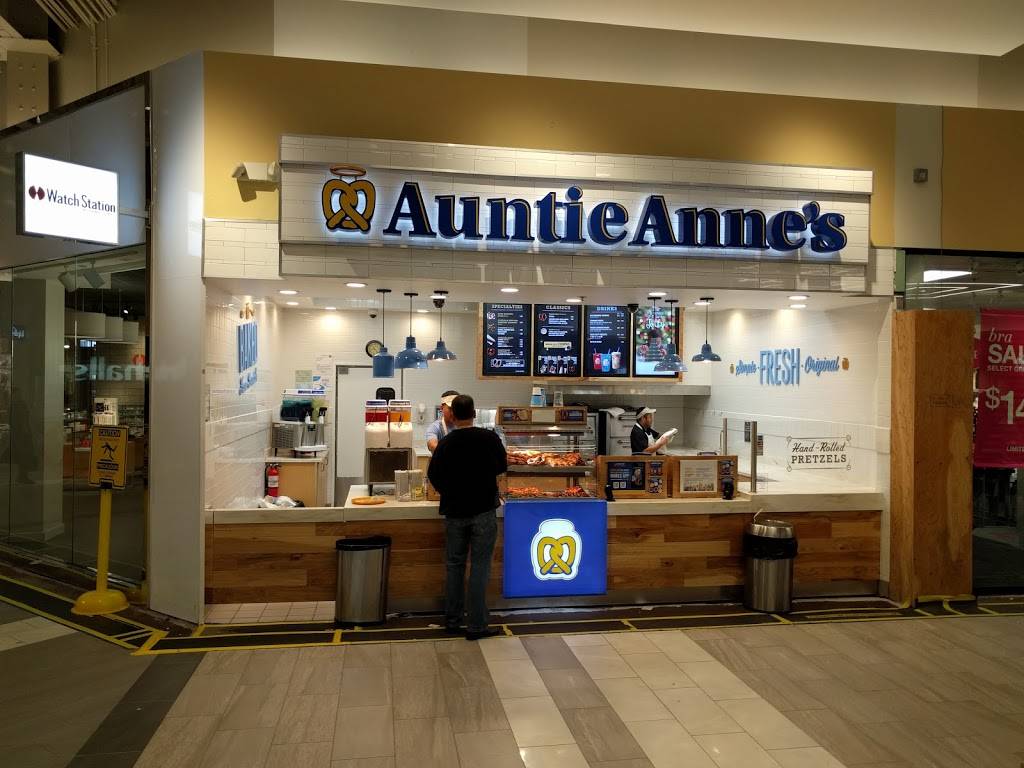 Auntie Annes | cafe | 510 Great Mall Dr, Milpitas, CA 95035, USA | 4089341165 OR +1 408-934-1165