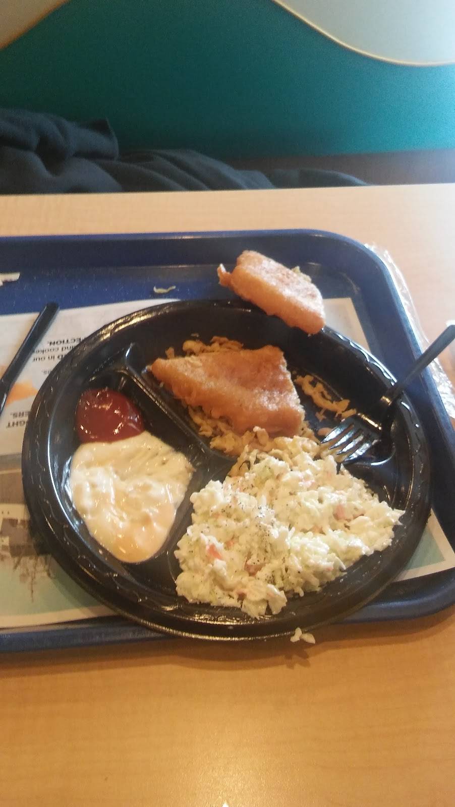 Long John Silvers | restaurant | 3055 Henry St, Muskegon, MI 49441, USA | 2317331760 OR +1 231-733-1760