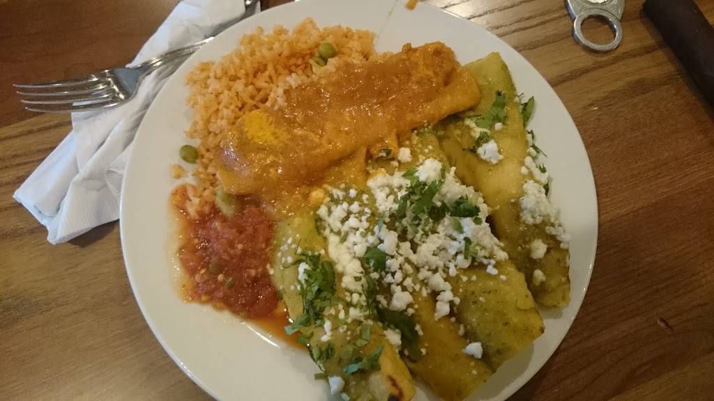 Boca Chica | Restaurante Mexicano & Cantina | restaurant | 11 Cesar Chavez St, St Paul, MN 55107, USA | 6512228499 OR +1 651-222-8499