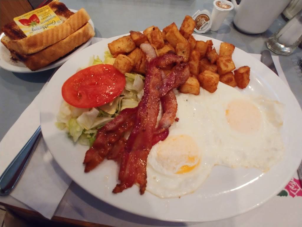 Restaurant Bercy | restaurant | 2600 Rue Ontario E, Montréal, QC H2K 4K4, Canada | 5145259341 OR +1 514-525-9341