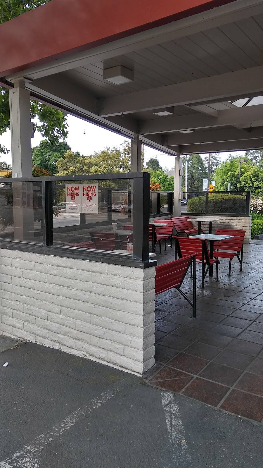 Jack in the Box | restaurant | 2280 El Camino Real, Palo Alto, CA 94306, USA | 6508560350 OR +1 650-856-0350