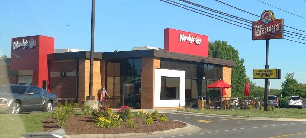 Wendys | restaurant | 713 York Rd, Kings Mountain, NC 28086, USA | 7047301685 OR +1 704-730-1685