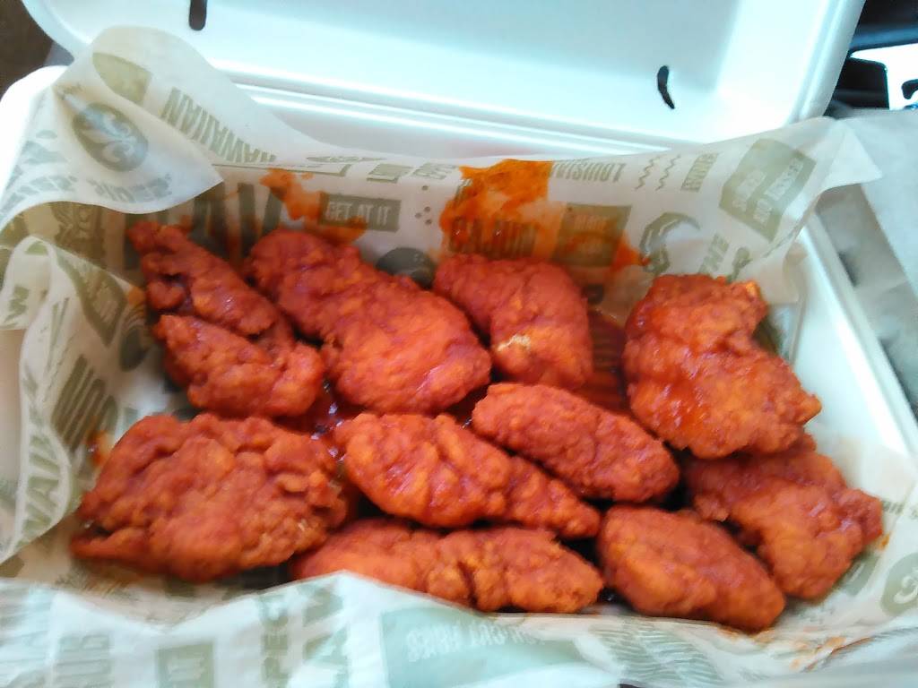 Wingstop | meal takeaway | 3686 E Main St, Whitehall, OH 43213, USA | 6142357700 OR +1 614-235-7700