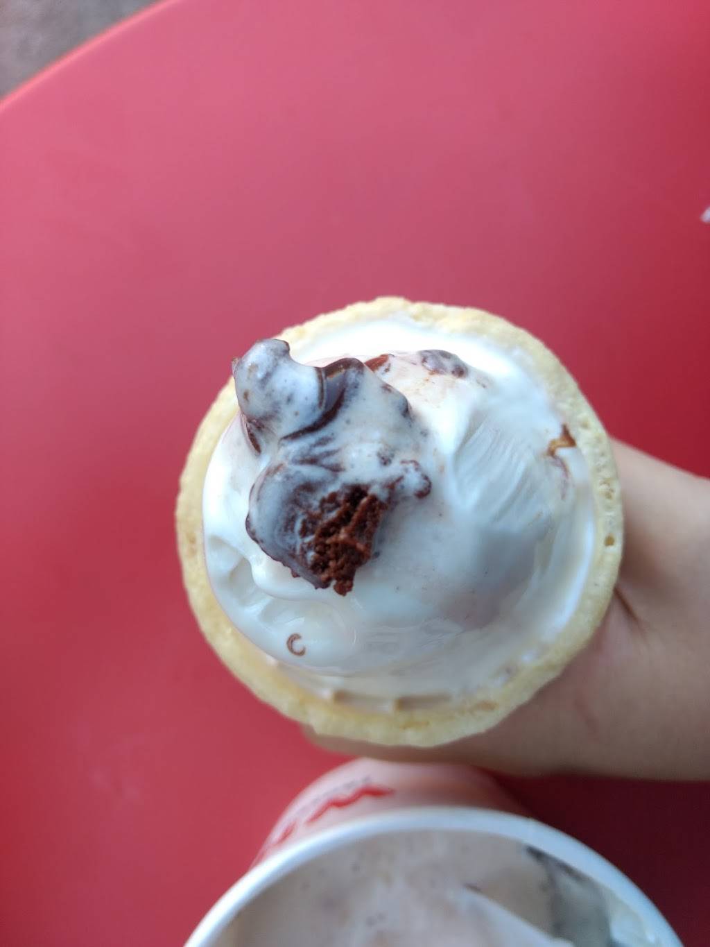 Whits Frozen Custard | restaurant | 3339 N High St, Columbus, OH 43202, USA | 6147548062 OR +1 614-754-8062