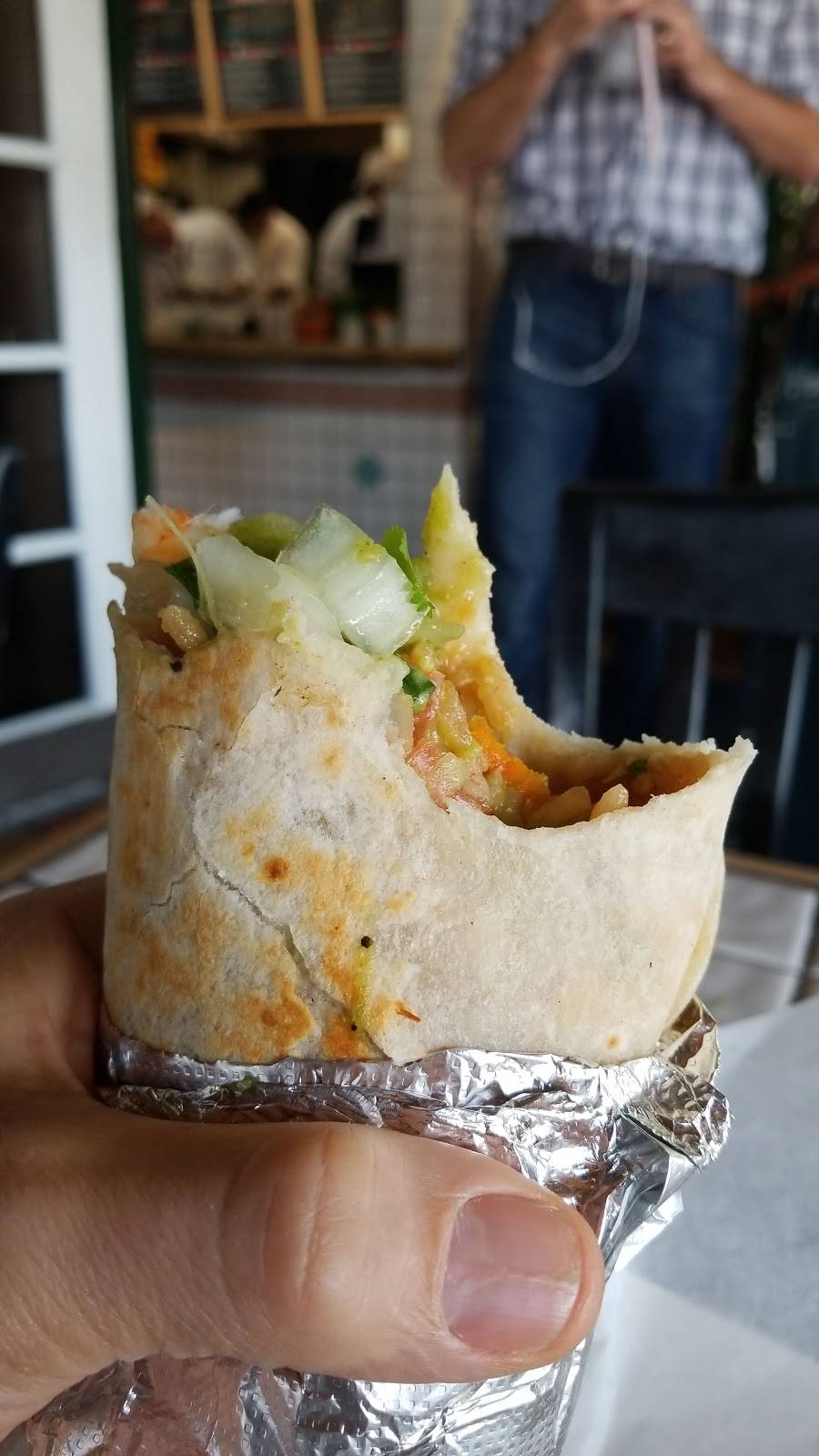 Poquito Mas | restaurant | 2635 W Olive Ave, Burbank, CA 91505, USA | 8185632252 OR +1 818-563-2252