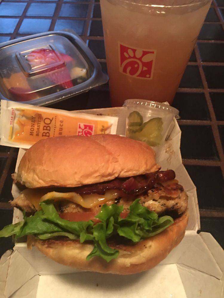 Chick-fil-A | restaurant | 475 Howard Simmons Rd, Ellijay, GA 30540, USA | 7066360475 OR +1 706-636-0475