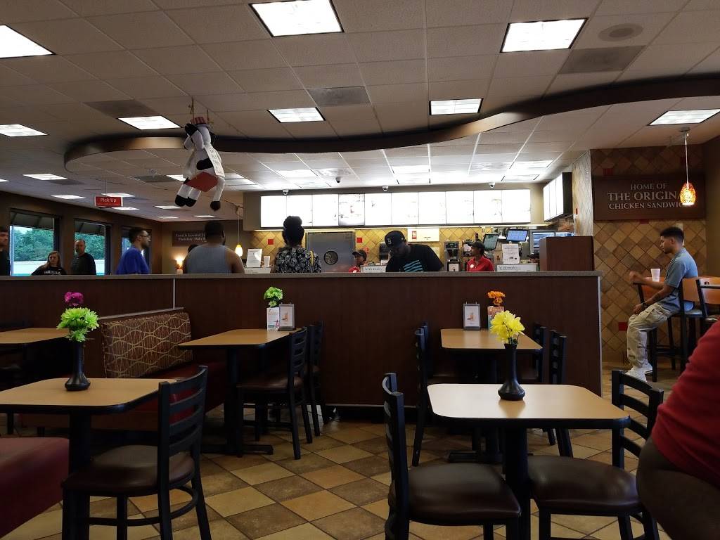 Chick-fil-A | restaurant | 1018 N Main St, Suffolk, VA 23434, USA | 7575380941 OR +1 757-538-0941