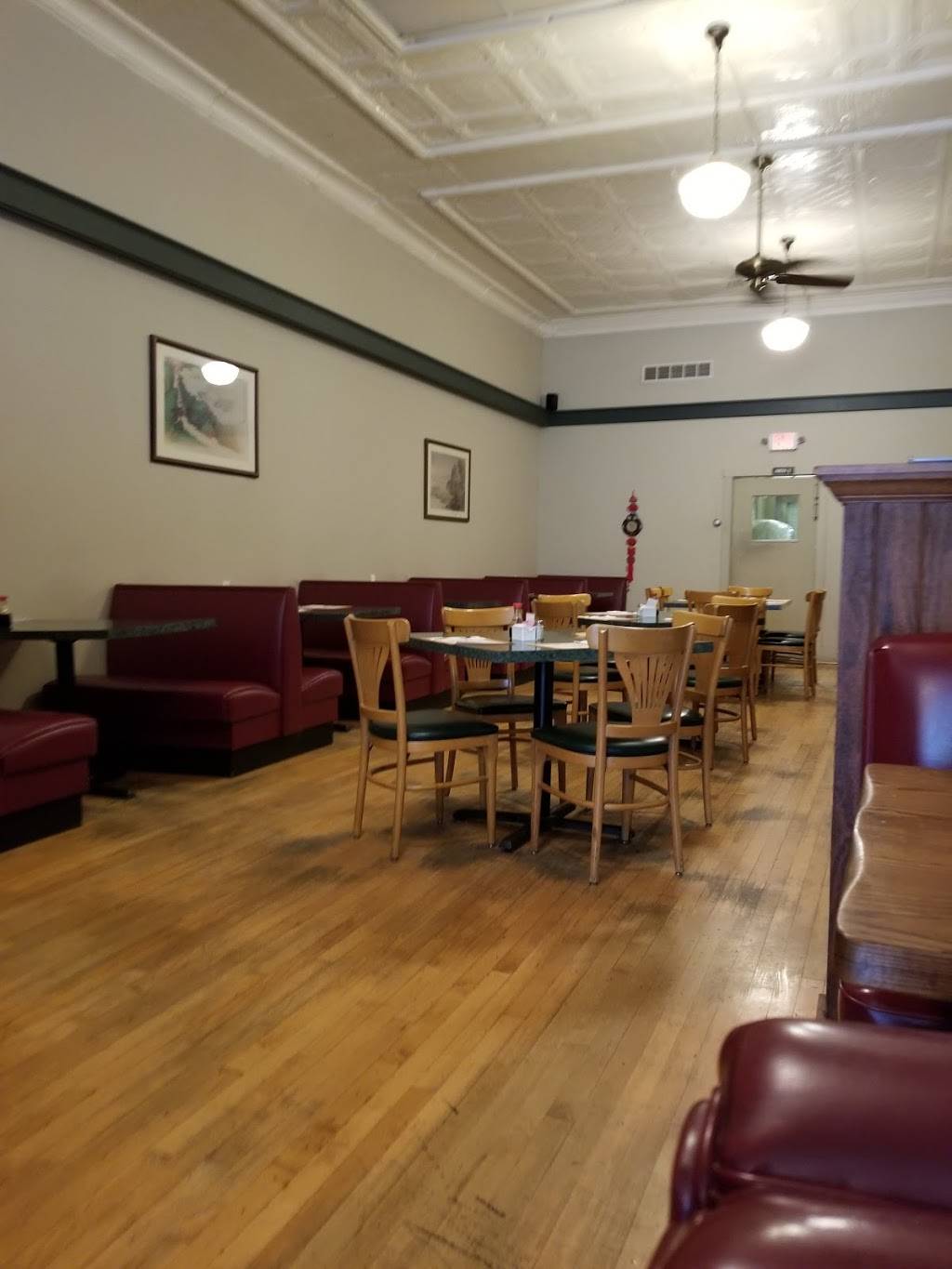 Mayflowers Chinese Restaurant | restaurant | 225 N Main St, Urbana, OH 43078, USA | 9376521050 OR +1 937-652-1050