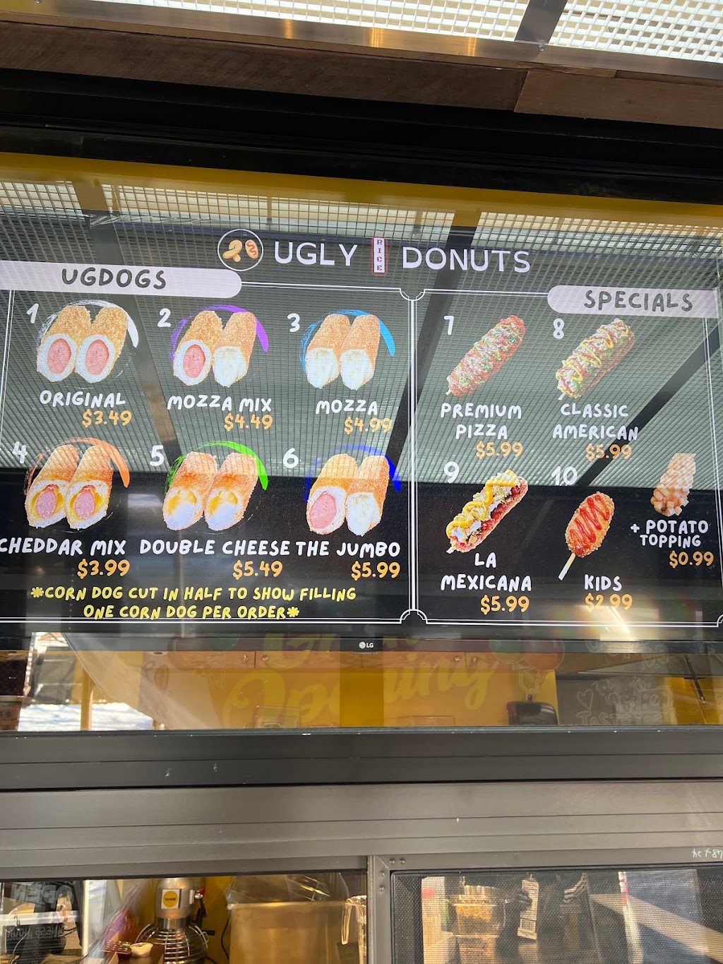 Ugly Donuts & Corn Dogs | bakery | 40-17 150th St, Queens, NY 11354, USA | 9292620000 OR +1 929-262-0000