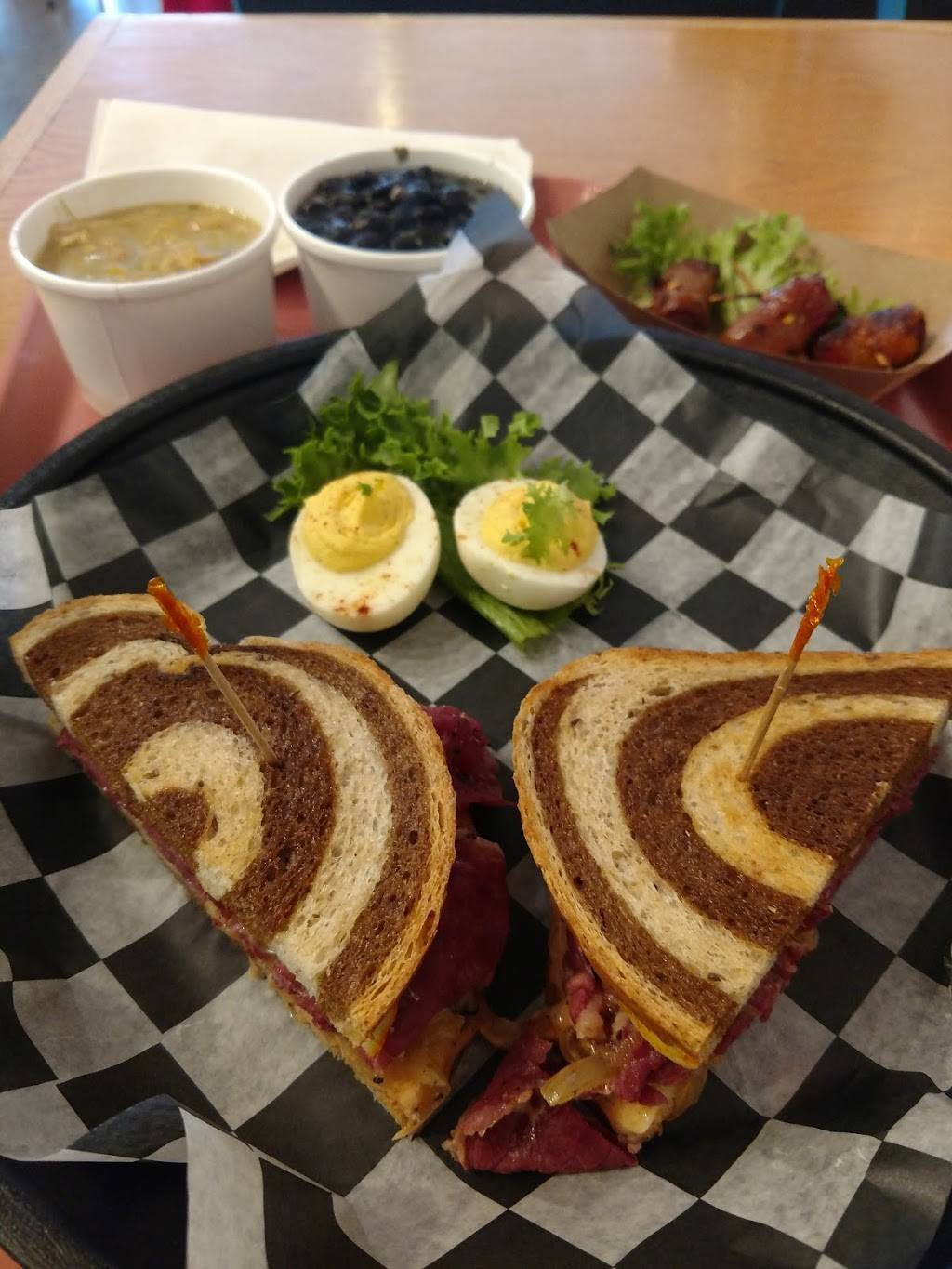 Mels Commissary and Catering | restaurant | 109 W Main St, Carrboro, NC 27510, USA | 9192407700 OR +1 919-240-7700