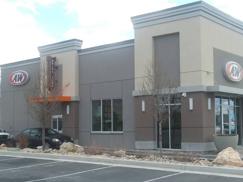 A&W Restaurant | restaurant | 6765 N, UT-36, Stansbury Park, UT 84074, USA | 4352558680 OR +1 435-255-8680