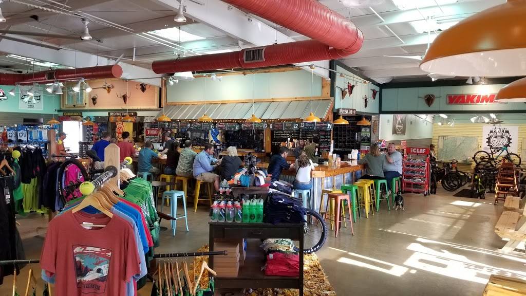 Piney Mountain Bike Lounge | restaurant | 20 Piney Mountain Rd, Greenville, SC 29609, USA | 8646032453 OR +1 864-603-2453