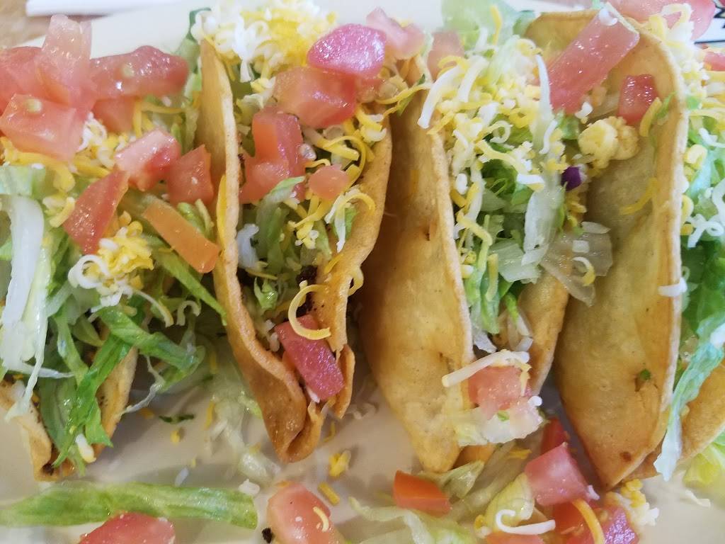 Chile Verde | restaurant | 2790 Manhattan Beach Blvd, Redondo Beach, CA 90278, USA | 3107931212 OR +1 310-793-1212