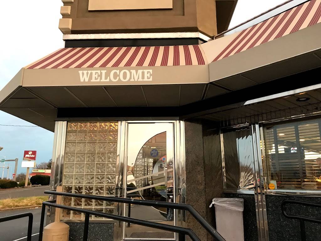 Suburban Diner Restaurant | restaurant | 14 Street Rd, Feasterville-Trevose, PA 19053, USA | 2153550155 OR +1 215-355-0155