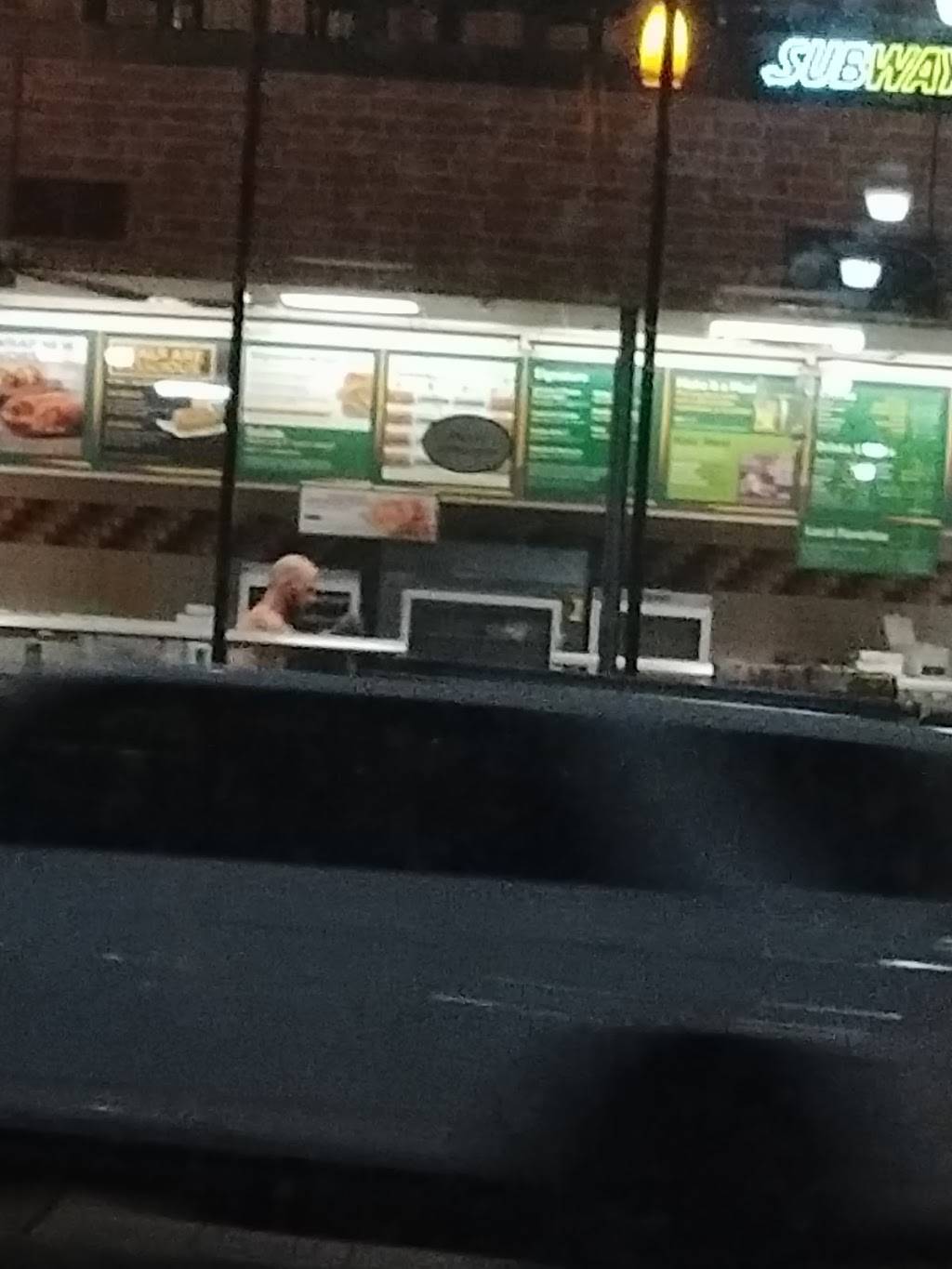 Subway | meal takeaway | 100 Throckmorton St Suite 180, Fort Worth, TX 76102, USA | 8176980540 OR +1 817-698-0540