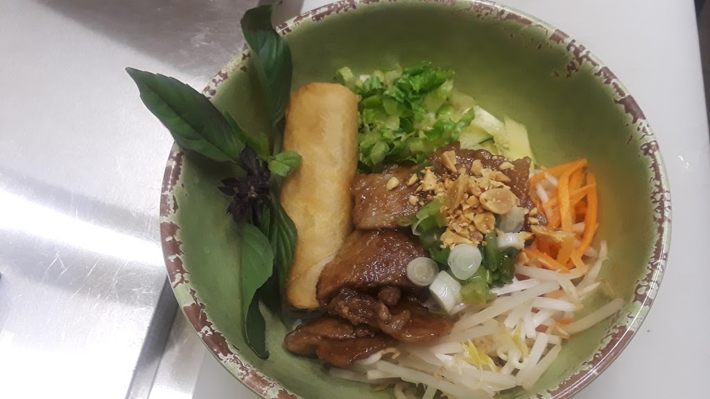 Pho & Tea | restaurant | 382 W Hillcrest Dr #9, Thousand Oaks, CA 91360, USA | 8059916704 OR +1 805-991-6704