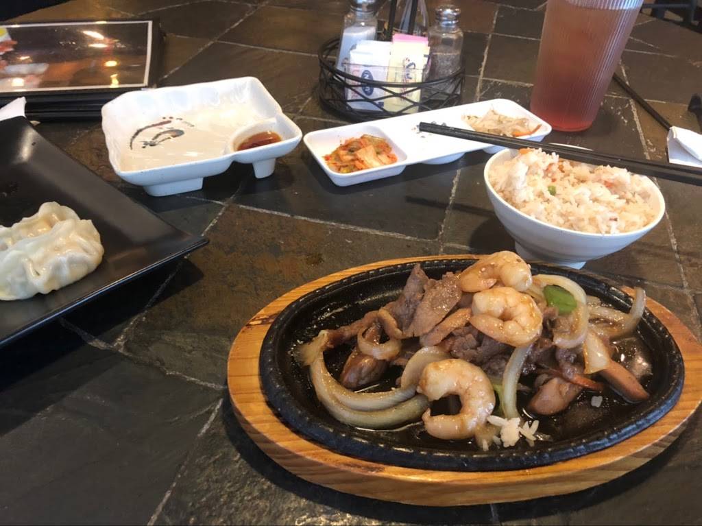 Hot Stone Korean Grill | restaurant | 3743 N Rock Rd # 100, Wichita, KS 67226, USA | 3164257082 OR +1 316-425-7082