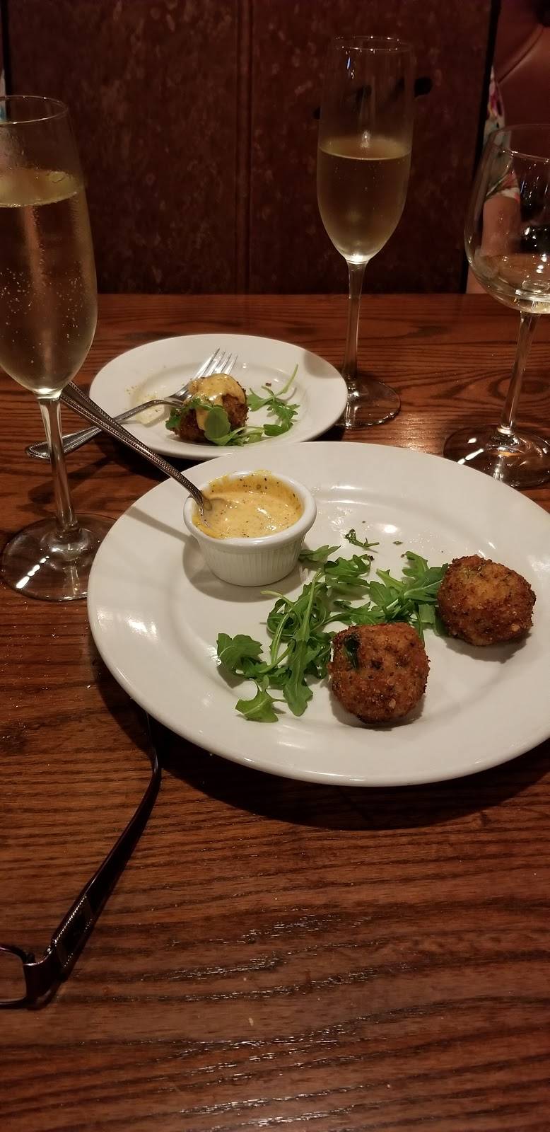 Venuto | restaurant | 1427 N Great Neck Rd #104, Virginia Beach, VA 23454, USA | 7574962663 OR +1 757-496-2663