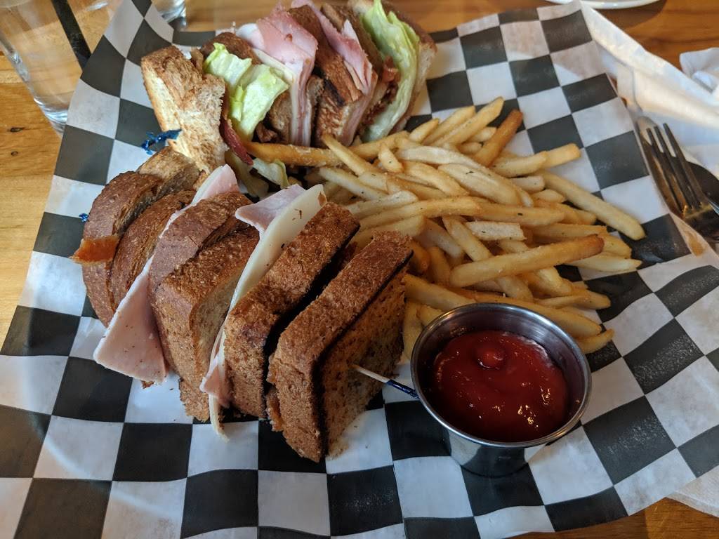 Troppo | restaurant | 111 E Michigan Ave, Lansing, MI 48933, USA | 5173714000 OR +1 517-371-4000