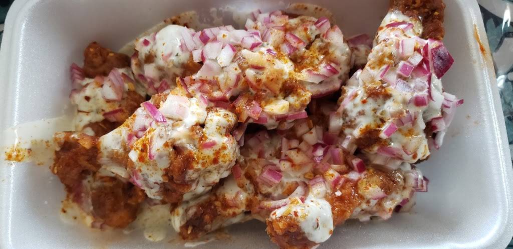 The Wing Spot | restaurant | 31 Tapscott Rd Unit 8B, Scarborough, ON M1B 4Y7, Canada | 6473503577 OR +1 647-350-3577