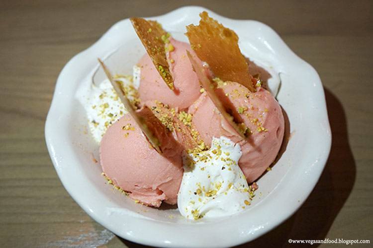 Cal Mare - Italian Restaurant Los Angeles | restaurant | 8500 Beverly Blvd suite 115 ground floor, Los Angeles, CA 90048, USA | 4243324595 OR +1 424-332-4595