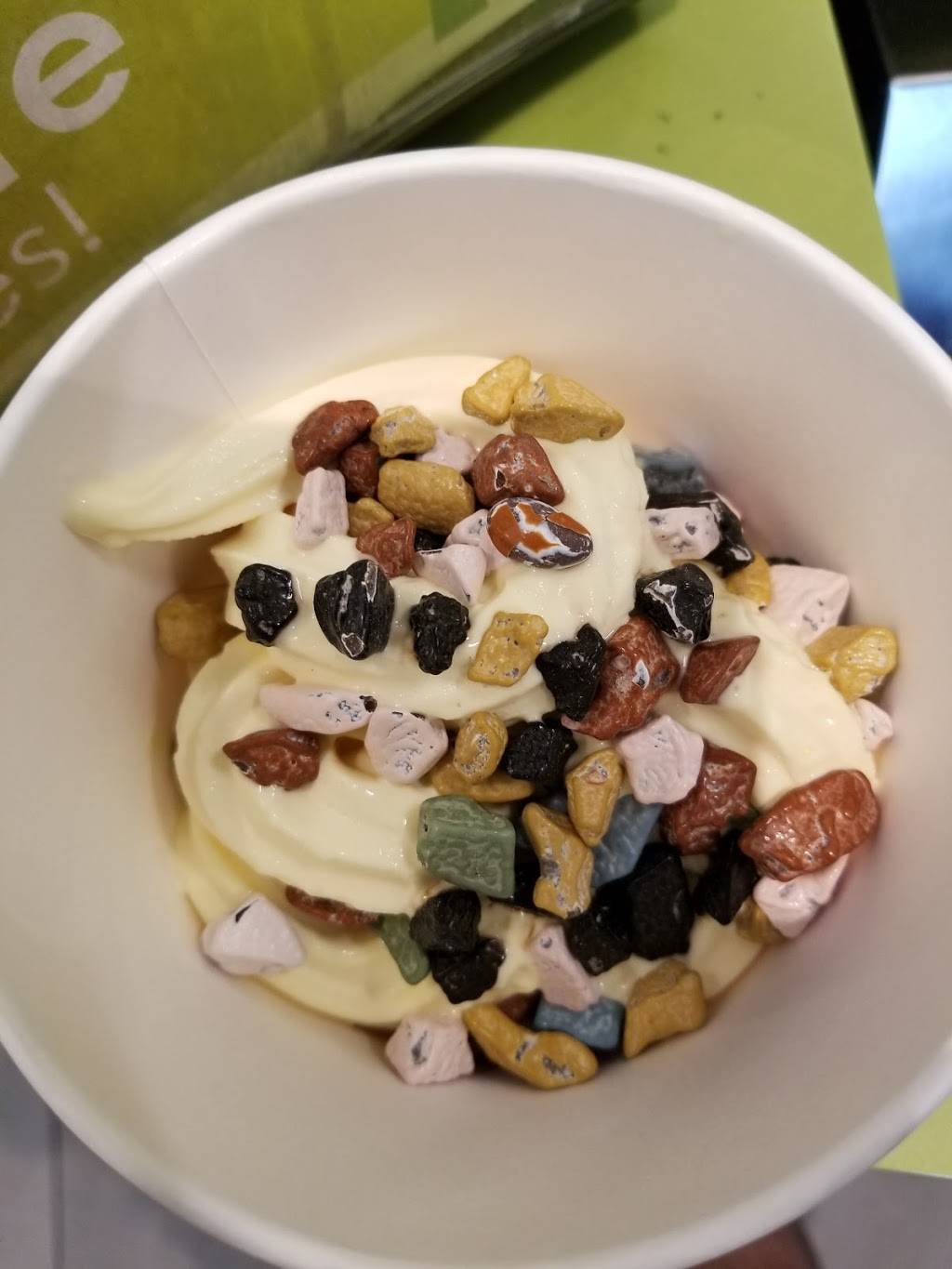Menchies Frozen Yogurt | bakery | 11201 Park Blvd N Ste C, Seminole, FL 33772, USA | 7278736726 OR +1 727-873-6726