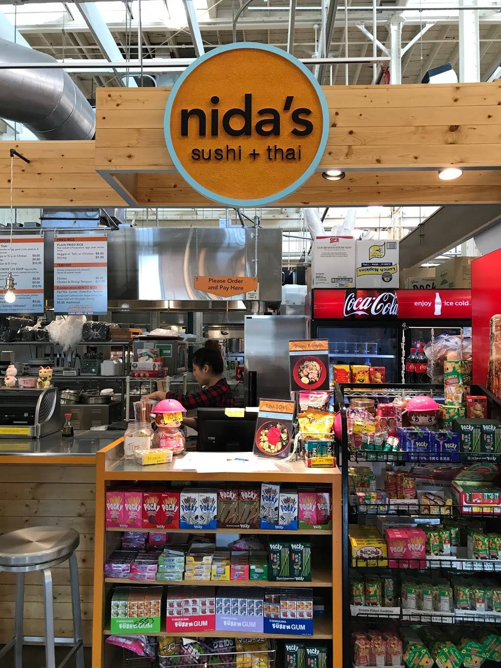 Nidas Sushi | restaurant | 59 Spruce St, Columbus, OH 43215, USA | 6142284470 OR +1 614-228-4470