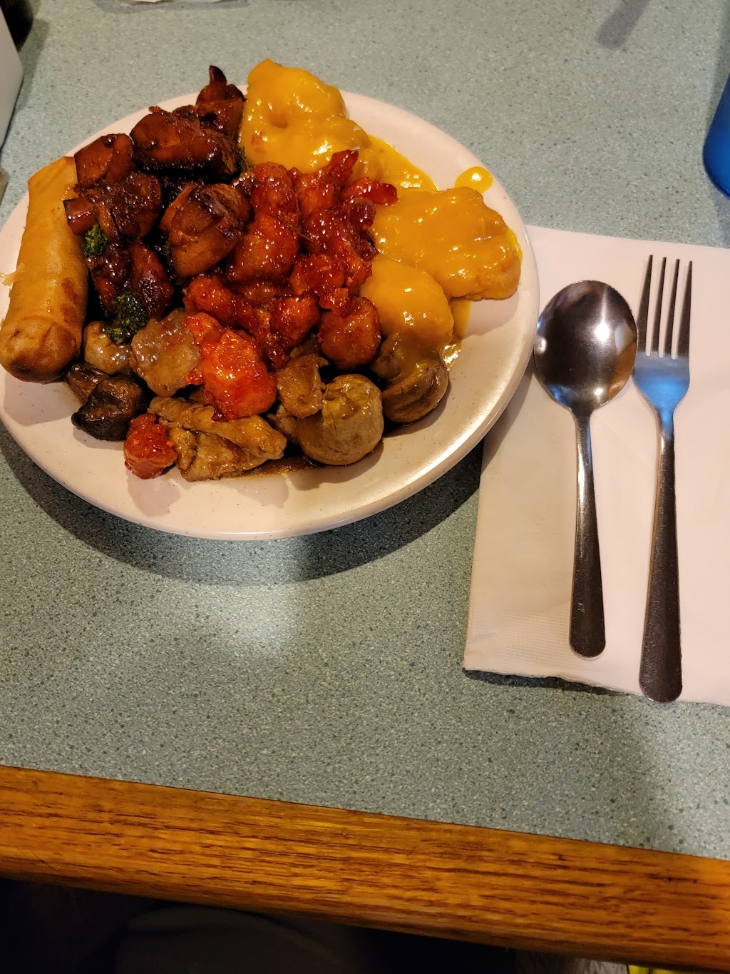 Top of China Buffet | restaurant | 757 West Appleway Ave., Coeur dAlene, ID 83814, USA | 2086768888 OR +1 208-676-8888