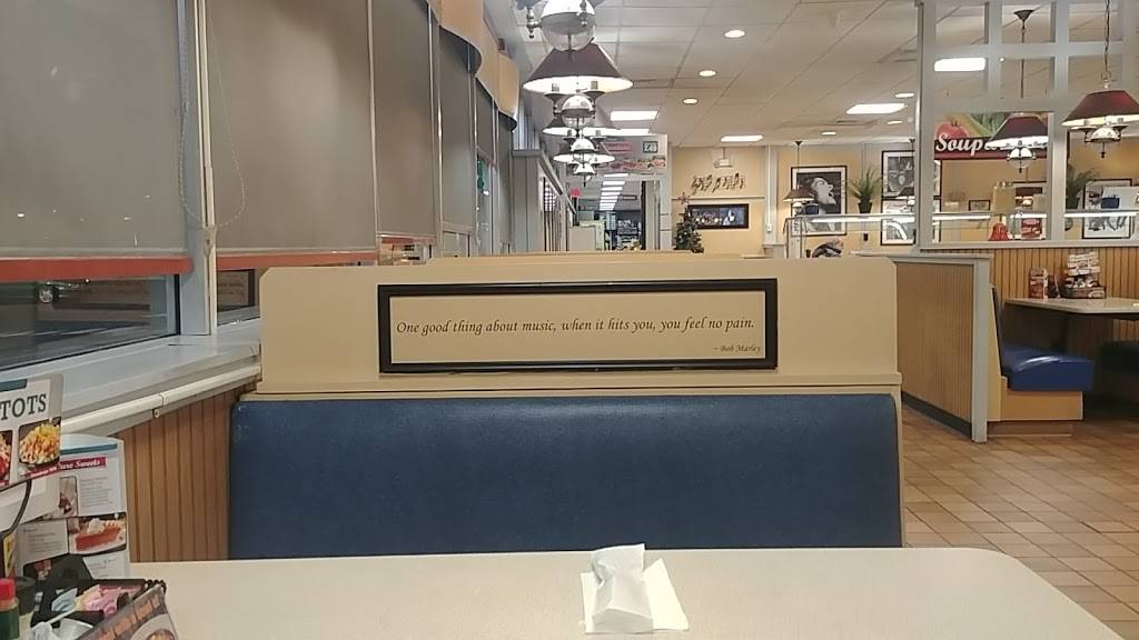 Country Pride | restaurant | 5400 Seventy-Six Dr, Youngstown, OH 44515, USA | 3307934426 OR +1 330-793-4426