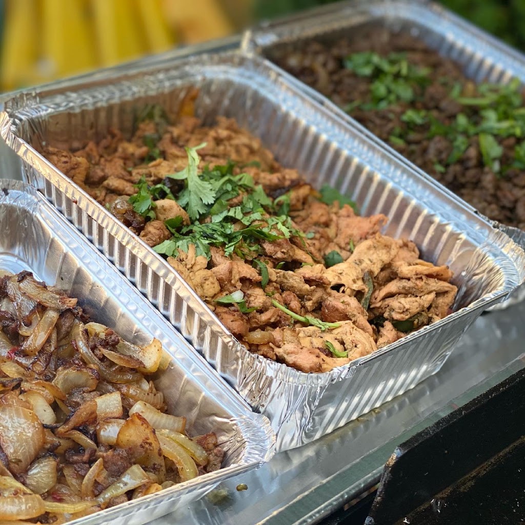 AsianRican Foods | restaurant | 3322 W Loomis Rd, Greenfield, WI 53221, USA | 4145523100 OR +1 414-552-3100