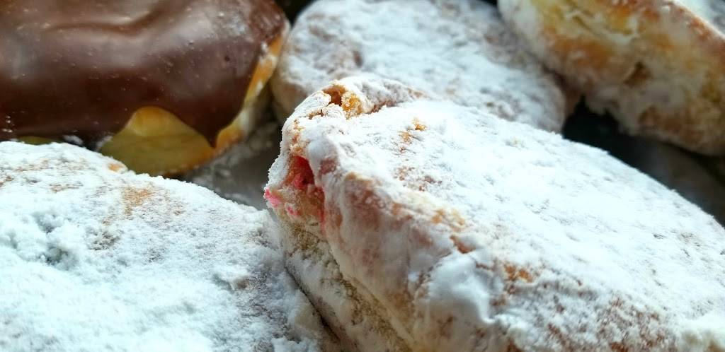 Scottys Donuts | bakery | 304 S Brady St, DuBois, PA 15801, USA | 8143718090 OR +1 814-371-8090