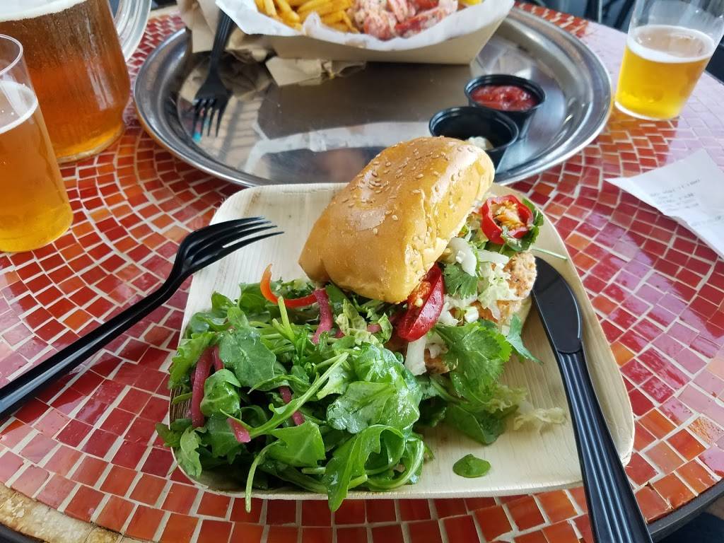 Pier 66 Maritime | restaurant | 207 12th Ave, New York, NY 10001, USA | 2129896363 OR +1 212-989-6363