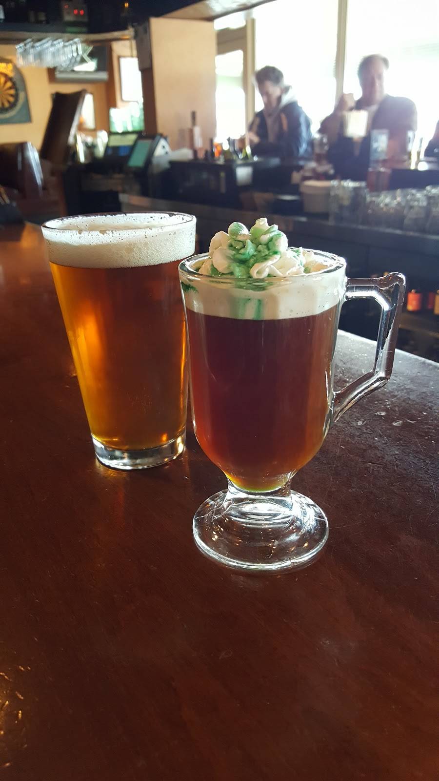 GS Steamers Bar & Grill | restaurant | 70 E 1st St, Oswego, NY 13126, USA | 3153420000 OR +1 315-342-0000