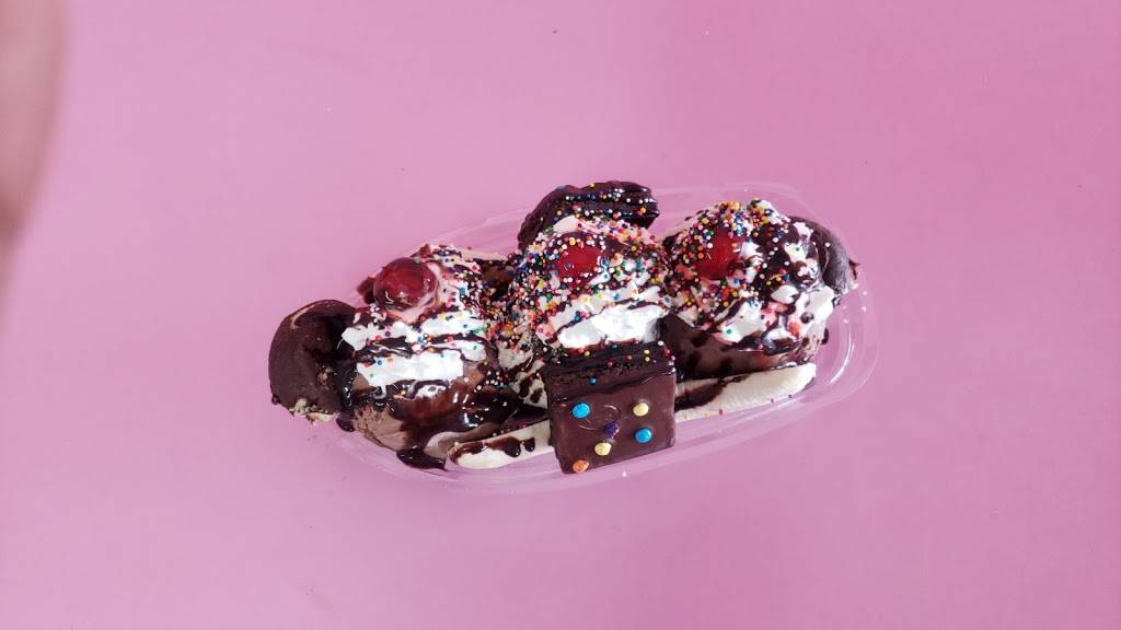 Phat Snackz | meal takeaway | 208 S New Braunfels Ave suite #1, San Antonio, TX 78203, USA | 2103147166 OR +1 210-314-7166