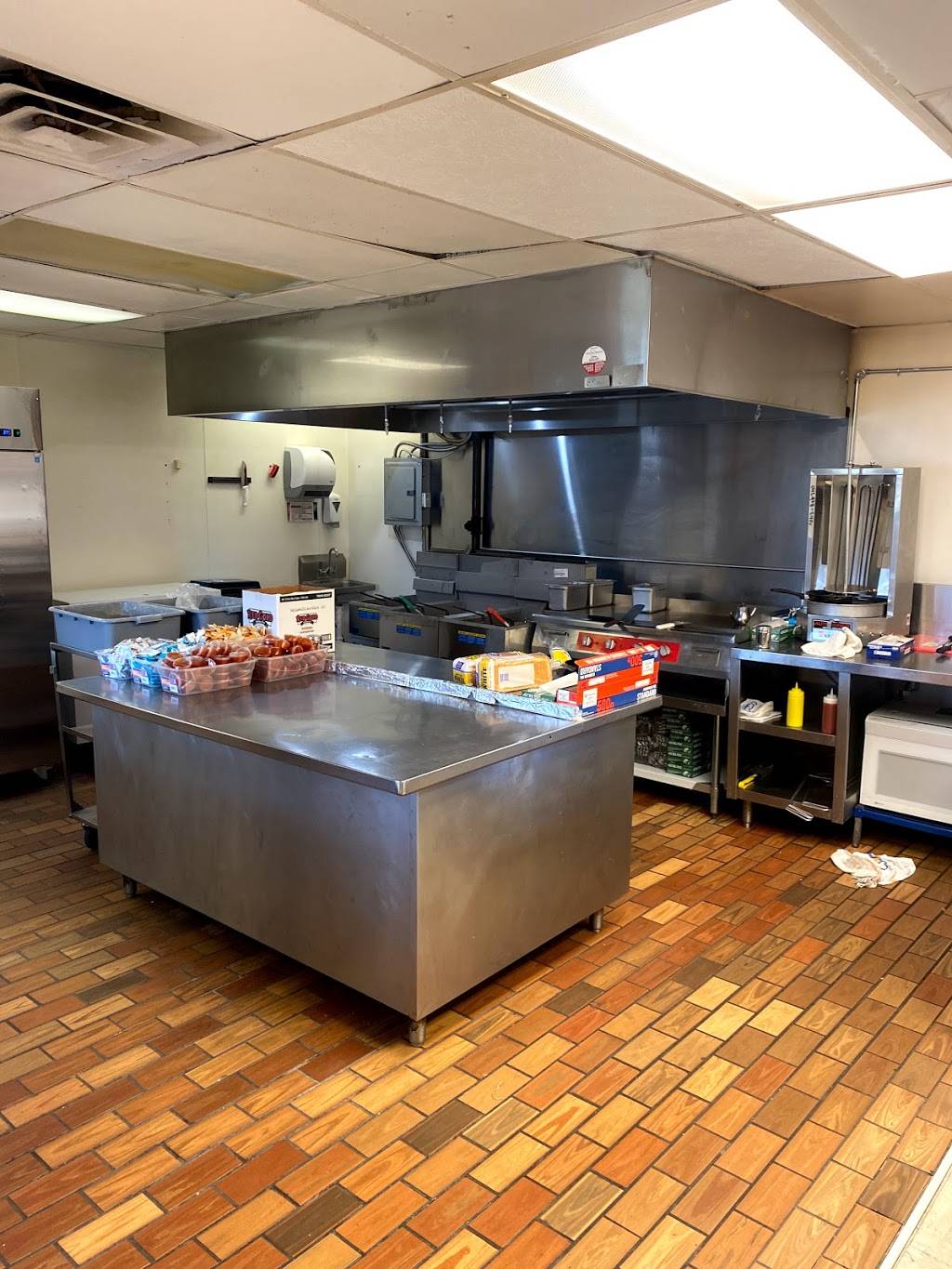 Kokomo fish chicken and gyros | restaurant | 2134 N Washington St, Kokomo, IN 46901, USA | 7654505181 OR +1 765-450-5181