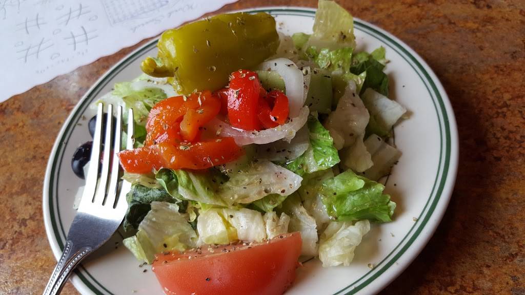 Riccardis Restaurant | meal takeaway | 38 Sconticut Neck Rd, Fairhaven, MA 02719, USA | 5089964100 OR +1 508-996-4100