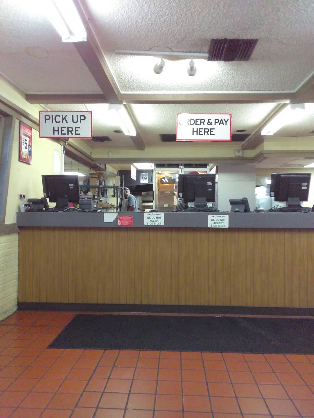 Pizza Hut | meal takeaway | 2759 W Oakland Park Blvd, Oakland Park, FL 33311, USA | 9547357606 OR +1 954-735-7606