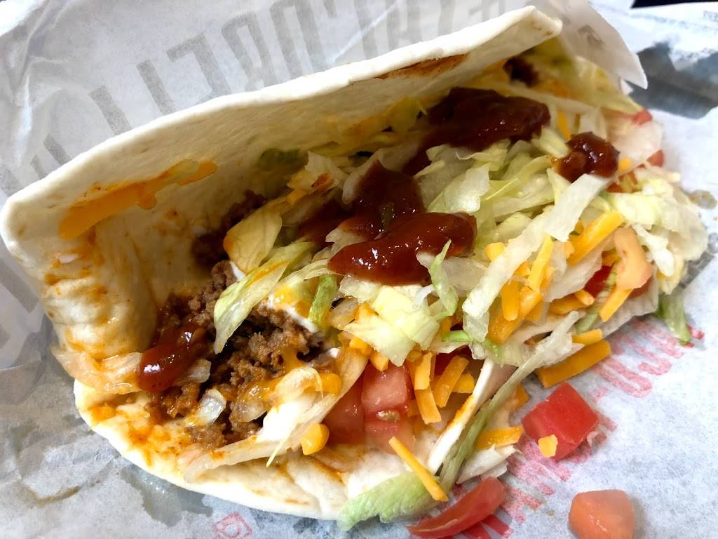 Taco Bell | meal takeaway | 6364 Yonge St, North York, ON M2M 3X4, Canada | 4162234472 OR +1 416-223-4472