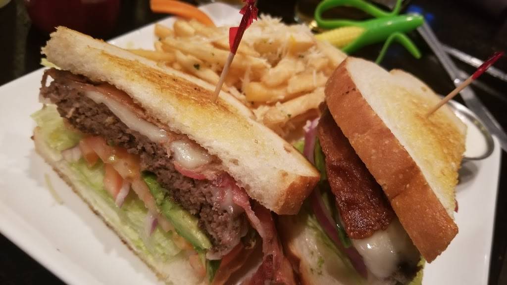 Mikes Grillhouse | restaurant | 3801 Pelandale Ave, Modesto, CA 95356, USA | 2095454500 OR +1 209-545-4500