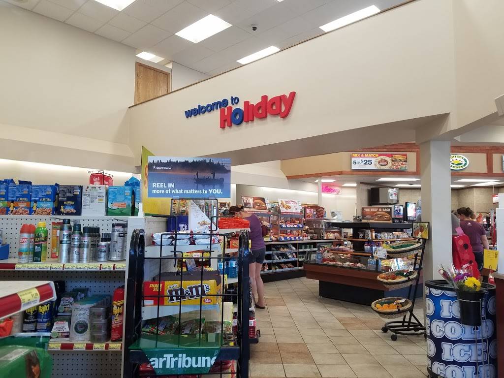 Holiday Stationstores | cafe | 1185 Main St S, Sauk Centre, MN 56378, USA | 3203526655 OR +1 320-352-6655