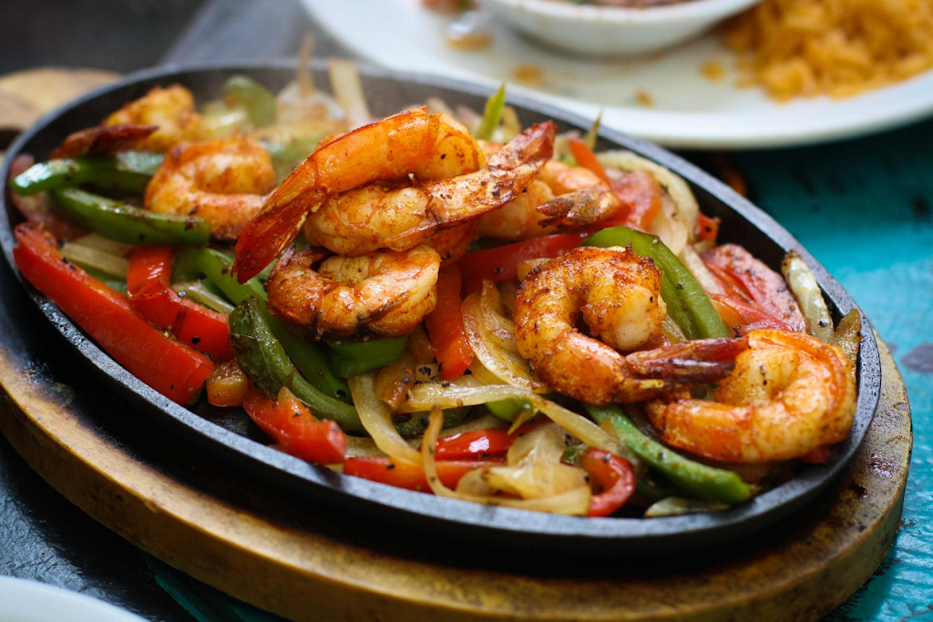 Salsas Taqueria | restaurant | 1760 Prairie City Rd Ste. 130, Folsom, CA 95630, USA | 9169364300 OR +1 916-936-4300