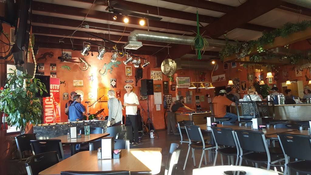 Lazy Lizard Grill | restaurant | 12480 NM-14, Cedar Crest, NM 87008, USA | 5052819122 OR +1 505-281-9122