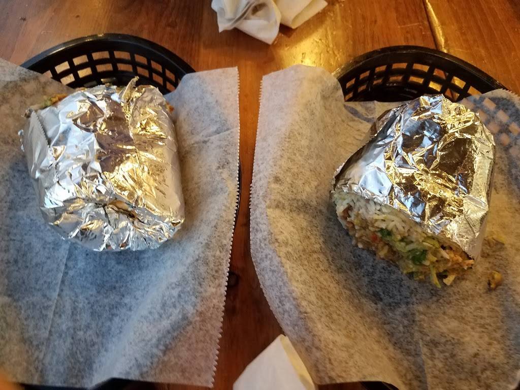 Freebirds World Burrito | restaurant | 8235 Laguna Blvd #180, Elk Grove, CA 95758, USA | 9166832201 OR +1 916-683-2201