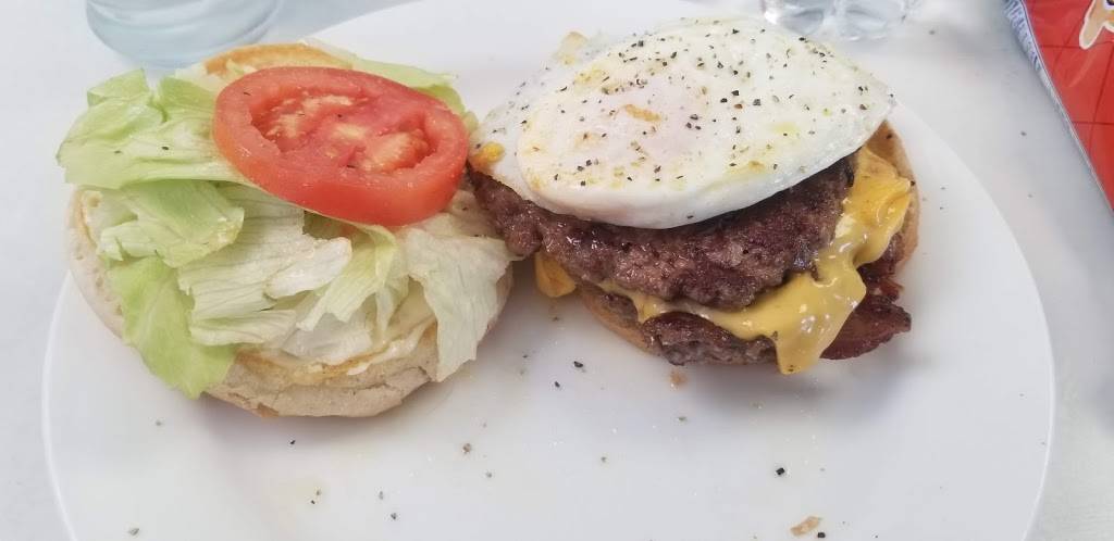 Chili Bowl | restaurant | 223 Cesar E Chavez Ave, Pontiac, MI 48342, USA | 2483342267 OR +1 248-334-2267